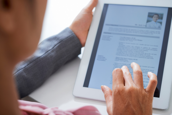 Recruiting Through LinkedIn: What to Consider