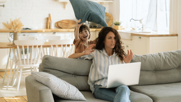 How to Manage Stress When Work and Home Collide: Effectively Balancing Personal and Professional Life